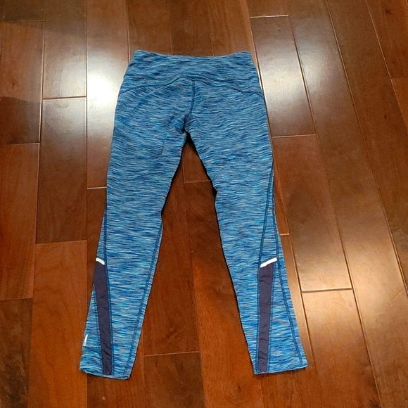 Thick leggings for a cooler daty - Picture 2 of 3